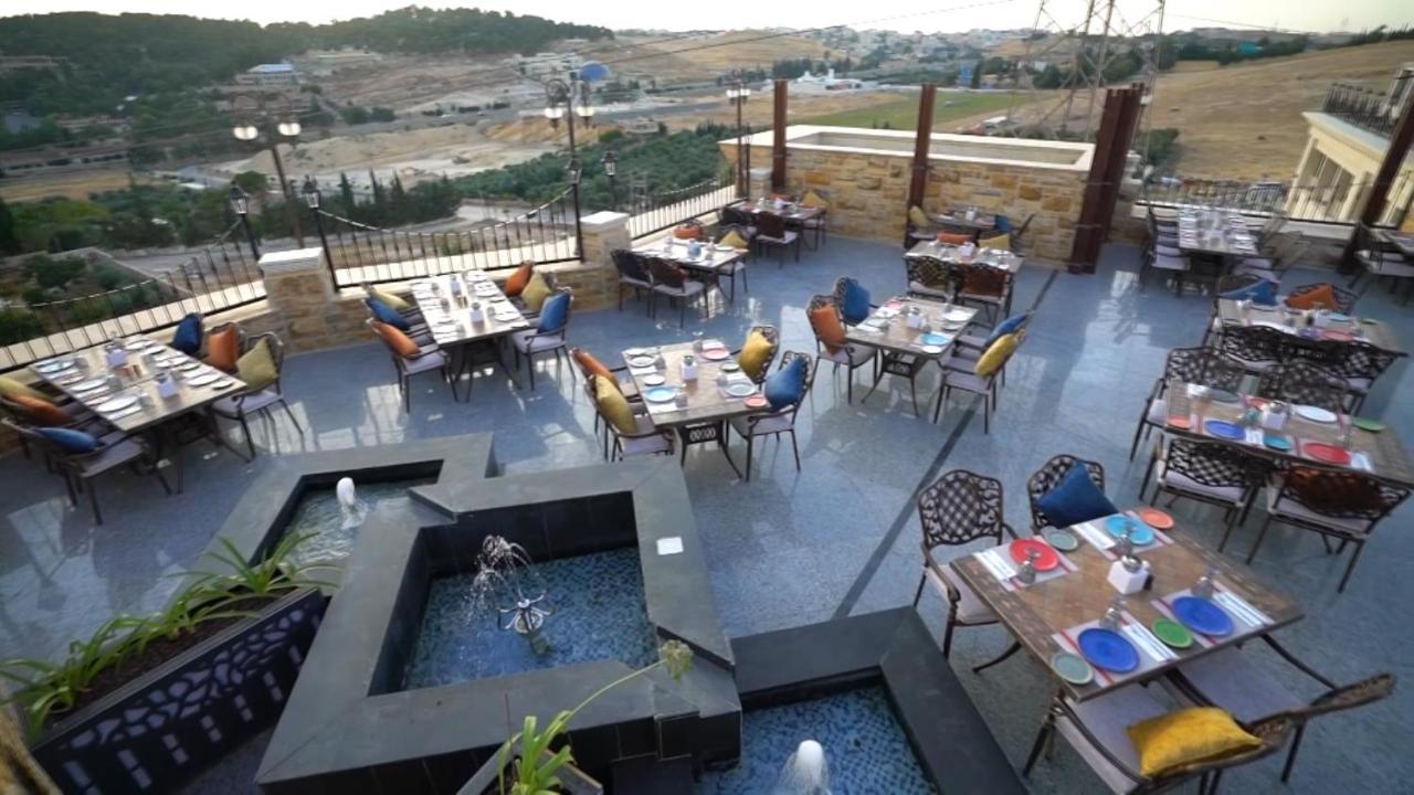 Opal Hotel Amman Esterno foto